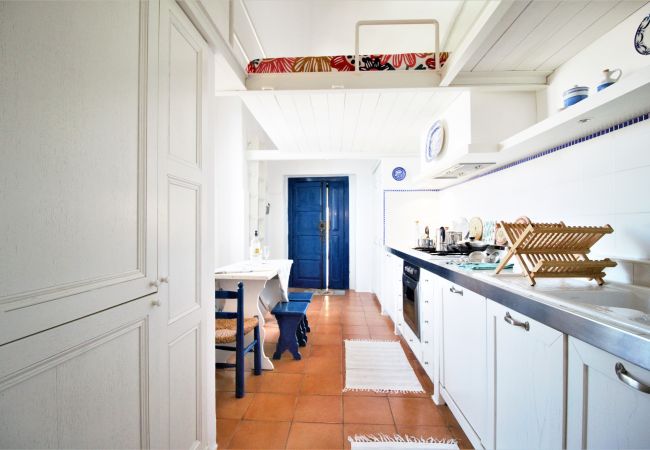 Appartamento a Sperlonga - Holidaycasa Brandy-Con terrazzo sul mare Appartamento a Sperlonga - Holidaycasa Brandy-Con terrazzo sul mare