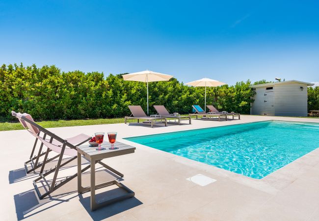 Villa a Fontane Bianche - Gira Sole