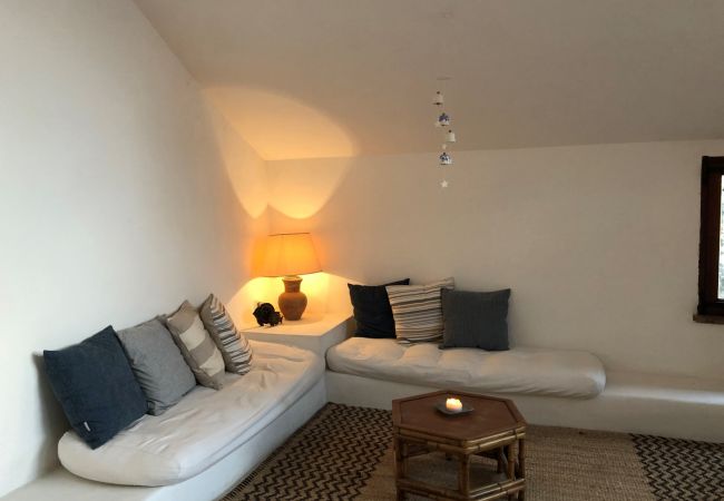 Appartamento a Sperlonga - holidaycasa Mirella - Nel cuore del centro storico Appartamento a Sperlonga - holidaycasa Mirella - Nel cuore del centro storico