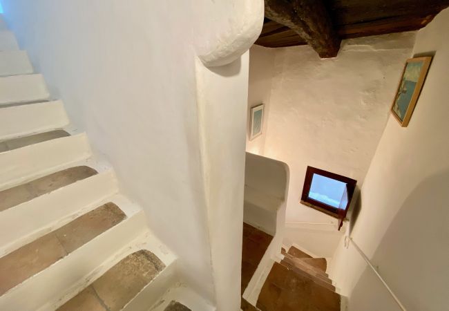 Appartamento a Sperlonga - holidaycasa Mirella - Nel cuore del centro storico Appartamento a Sperlonga - holidaycasa Mirella - Nel cuore del centro storico