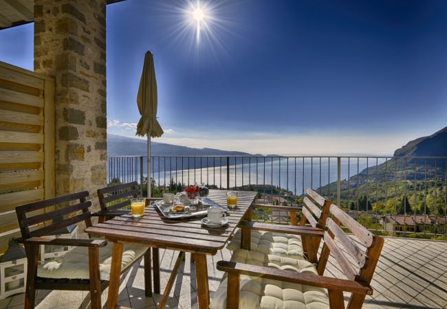  a Tignale - BnB Borgo le Vigne - La Vendemmia