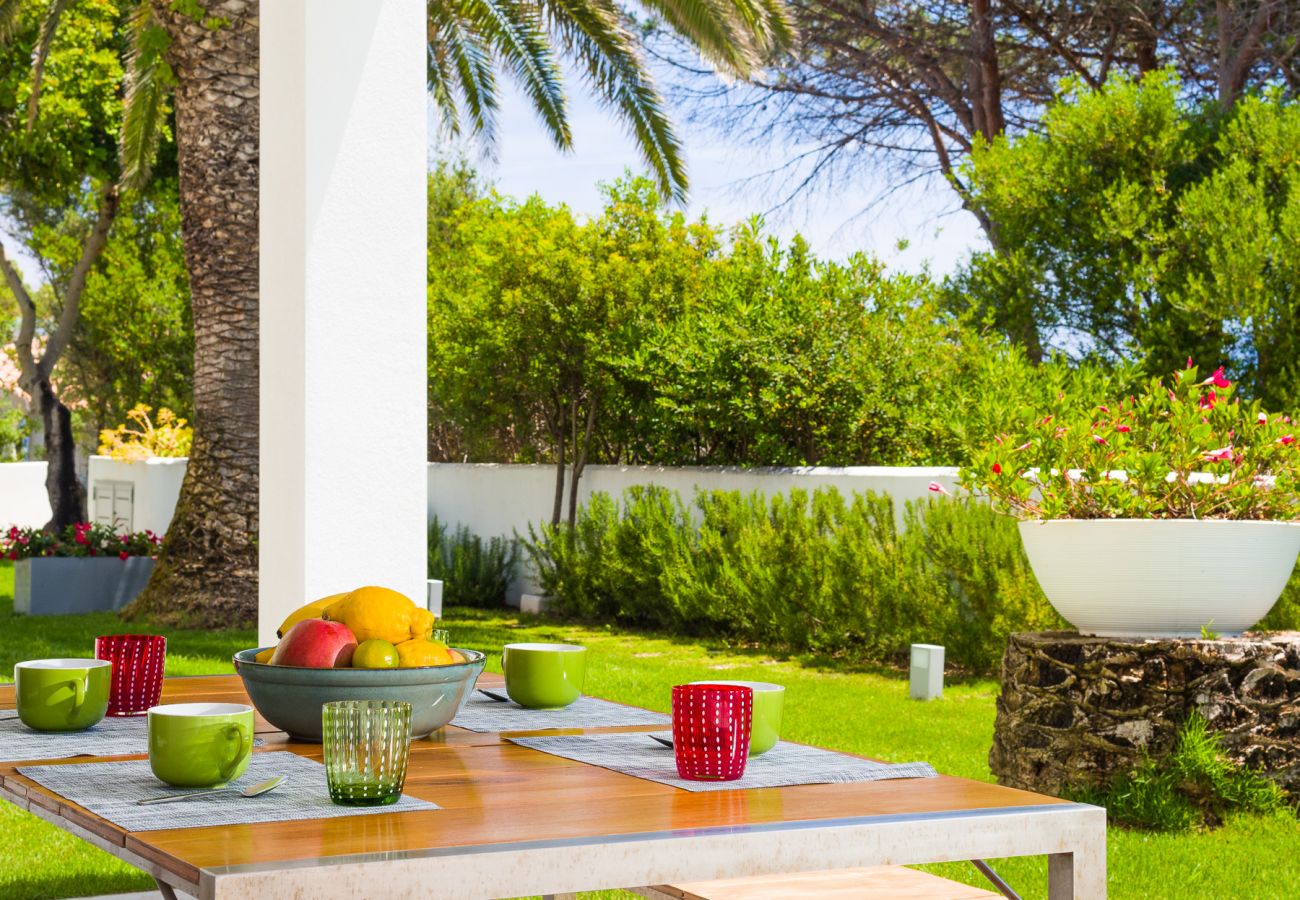 WLofts 13 - Casa vacanze di design in affitto con giardino e accesso diretto al mare in Sardegna