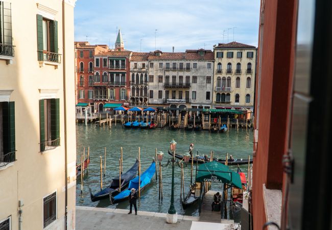  a Venezia - Rialto Deluxe Grand Canal View R&R