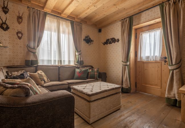 Appartamento a Cortina d´Ampezzo - Cortina Deluxe Chalet R&R Appartamento a Cortina d´Ampezzo - Cortina Deluxe Chalet R&R