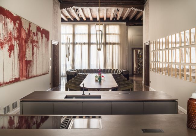  a Venezia - Noble Floor Art Apartment R&R