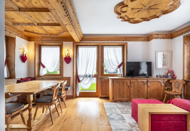Appartamento a Cortina d´Ampezzo - Verocai Charming Chalet R&R Appartamento a Cortina d´Ampezzo - Verocai Charming Chalet R&R