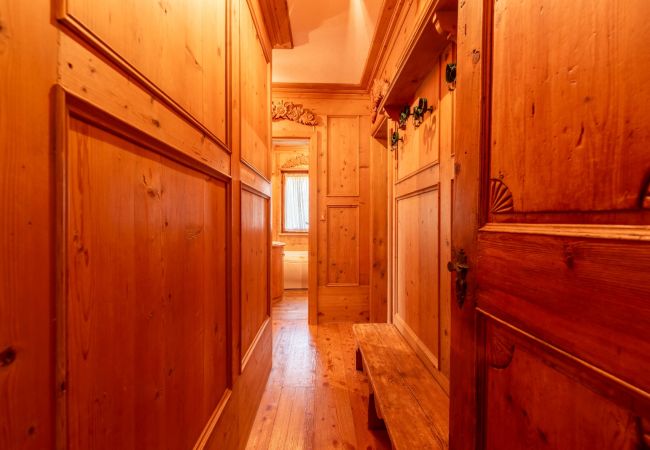 Appartamento a Cortina d´Ampezzo - Tofane View Apartment with Terrace R&R Appartamento a Cortina d´Ampezzo - Tofane View Apartment with Terrace R&R
