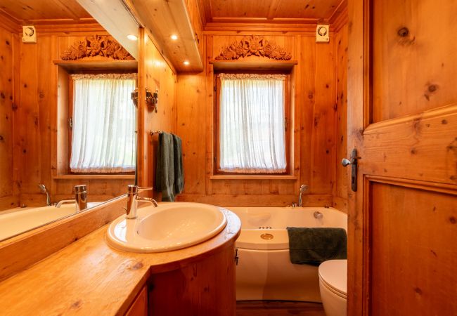 Appartamento a Cortina d´Ampezzo - Tofane View Apartment with Terrace R&R Appartamento a Cortina d´Ampezzo - Tofane View Apartment with Terrace R&R