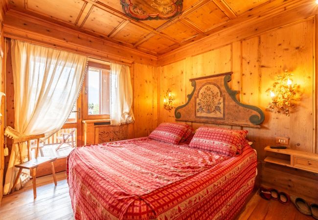 Appartamento a Cortina d´Ampezzo - Tofane View Apartment with Terrace R&R Appartamento a Cortina d´Ampezzo - Tofane View Apartment with Terrace R&R