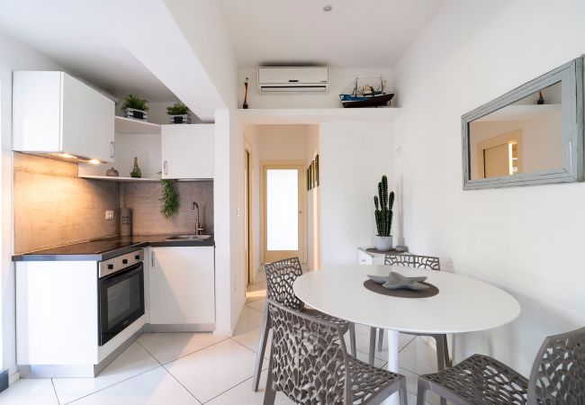 Apartment in Stazzo - Villa Galatea - Conchiglia Apartment in Stazzo - Villa Galatea - Conchiglia