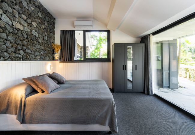 Apartment in Stazzo - Villa Galatea - Conchiglia Apartment in Stazzo - Villa Galatea - Conchiglia