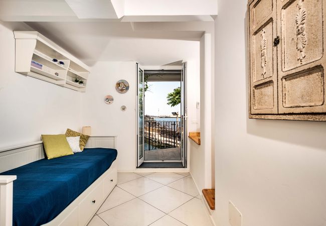 Apartment in Stazzo - Villa Galatea - Conchiglia Apartment in Stazzo - Villa Galatea - Conchiglia