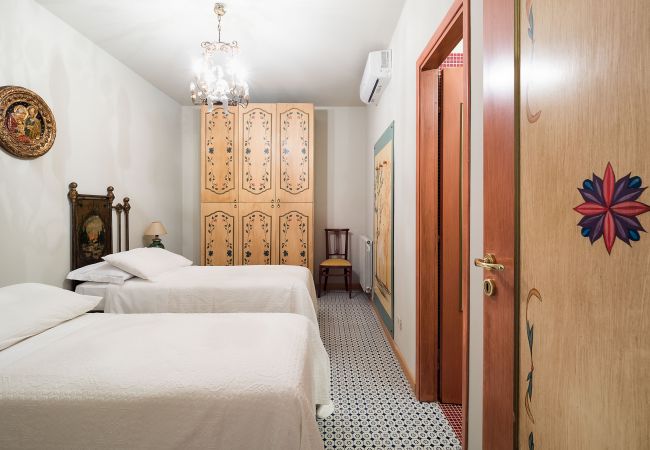 Villa in Taormina - La Boheme Villa in Taormina - La Boheme