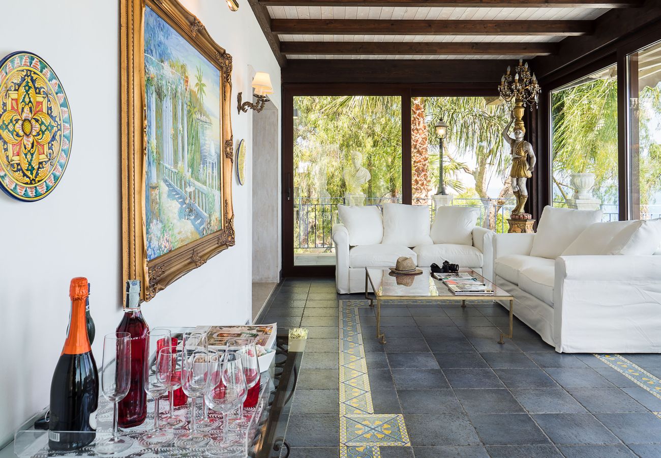 Villa in Letojanni - Buena Vista Villa in Letojanni - Buena Vista