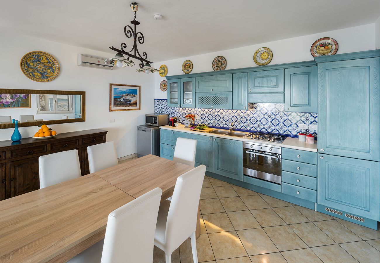 Villa in Letojanni - Buena Vista Villa in Letojanni - Buena Vista