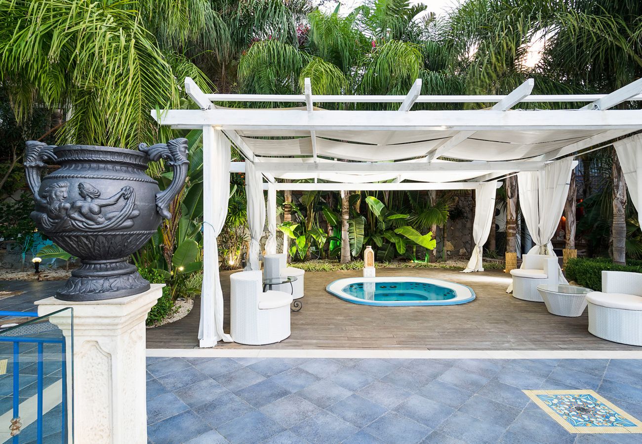 Villa in Letojanni - Buena Vista Villa in Letojanni - Buena Vista