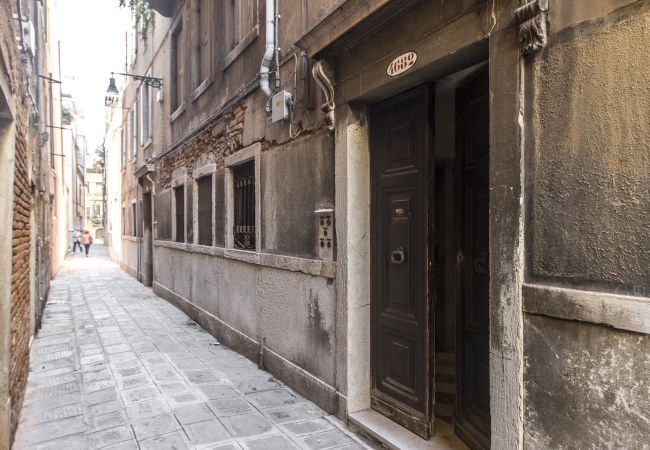 Apartment in Venice - Rialto Design Boutique Apartment R&R Apartment in Venice - Rialto Design Boutique Apartment R&R