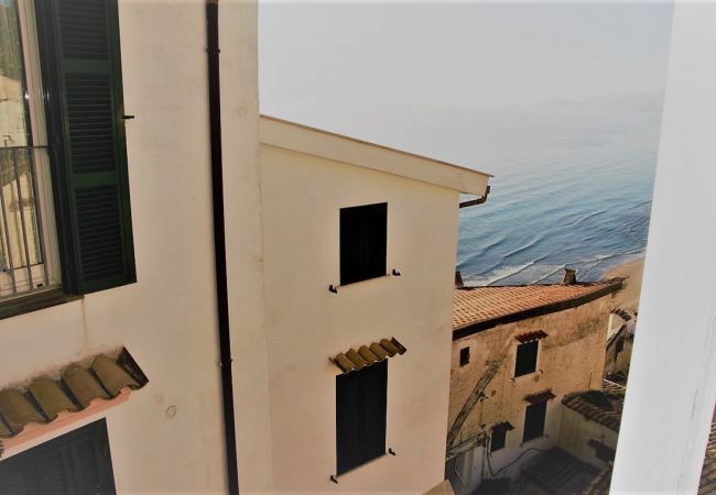 Apartment in Sperlonga - holidaycasa Macca - Confortevole e con vista mare Apartment in Sperlonga - holidaycasa Macca - Confortevole e con vista mare