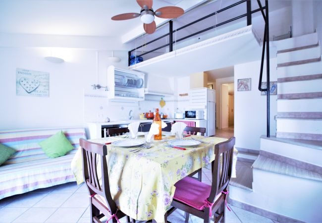 Apartment in Sperlonga - holidaycasa Macca - Confortevole e con vista mare Apartment in Sperlonga - holidaycasa Macca - Confortevole e con vista mare