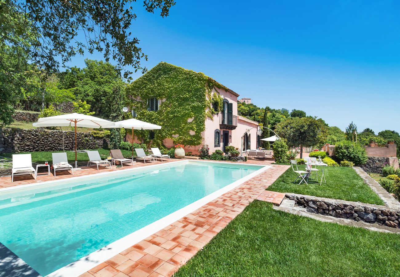 Villa in Trecastagni - La Capinera