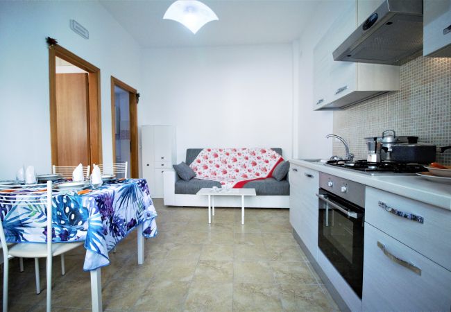 Apartment in Sperlonga - holidaycasa Sebastiano - Grazioso bilocale a 150mt Apartment in Sperlonga - holidaycasa Sebastiano - Grazioso bilocale a 150mt