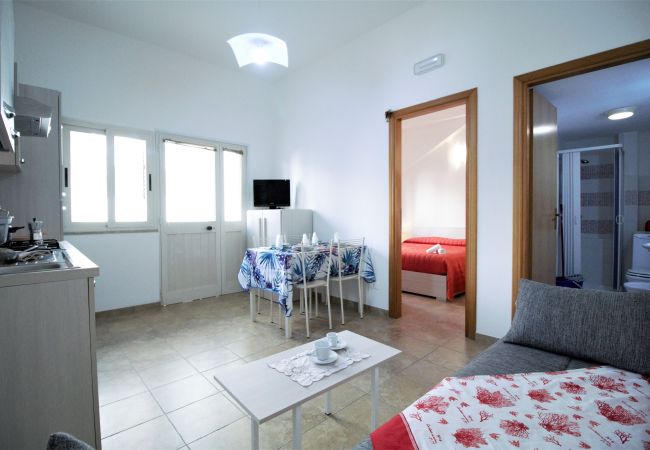 Apartment in Sperlonga - holidaycasa Sebastiano - Grazioso bilocale a 150mt Apartment in Sperlonga - holidaycasa Sebastiano - Grazioso bilocale a 150mt