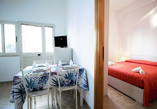 Apartment in Sperlonga - holidaycasa Sebastiano - Grazioso bilocale a 150mt Apartment in Sperlonga - holidaycasa Sebastiano - Grazioso bilocale a 150mt