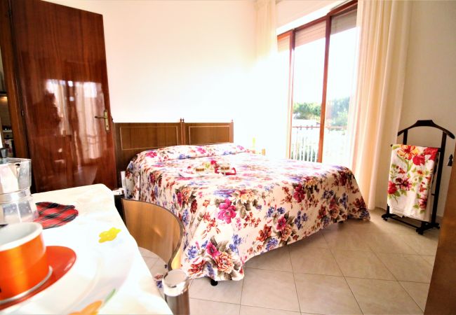 Apartment in Sperlonga - holidaycasa ida - Confortevole bilocale Apartment in Sperlonga - holidaycasa ida - Confortevole bilocale