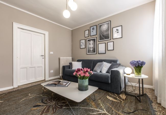 Apartment in Venezia - Charming Apartment on the Grand Canal R&R Apartment in Venezia - Charming Apartment on the Grand Canal R&R