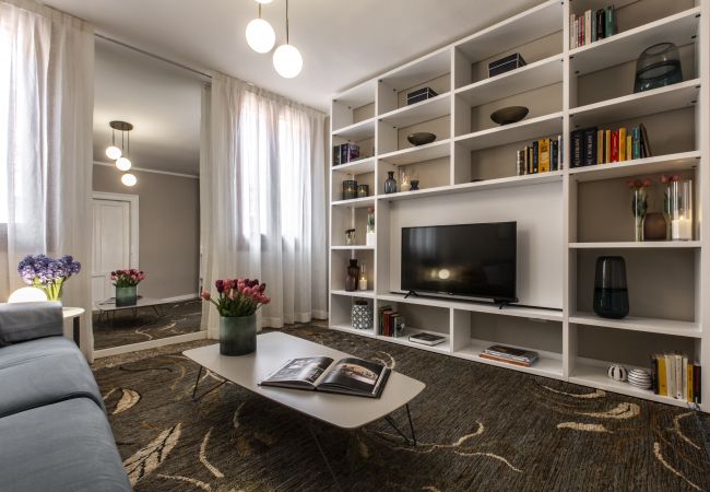 Apartment in Venezia - Charming Apartment on the Grand Canal R&R Apartment in Venezia - Charming Apartment on the Grand Canal R&R
