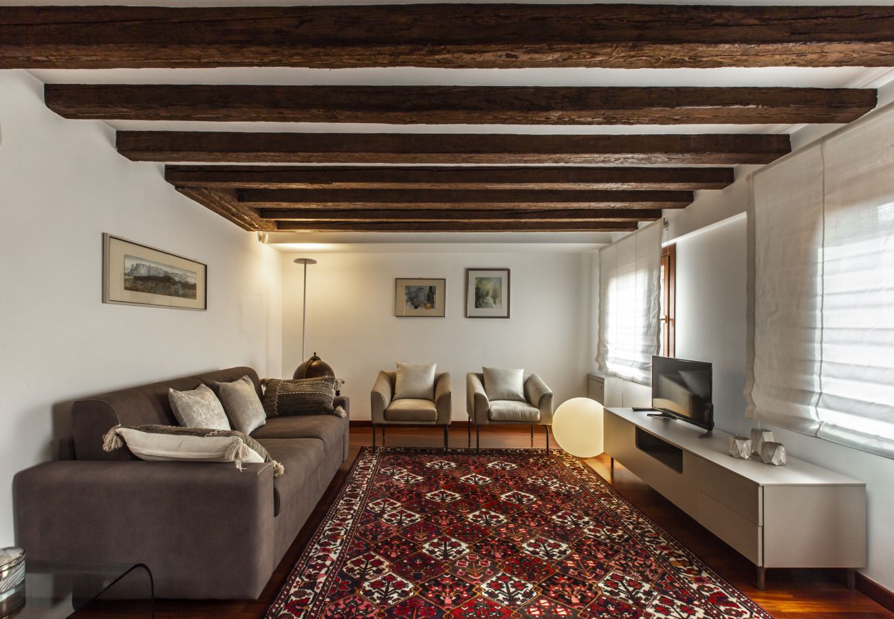 Apartment in Venice - San Pantalon Luxury Penthouse R&R Apartment in Venice - San Pantalon Luxury Penthouse R&R