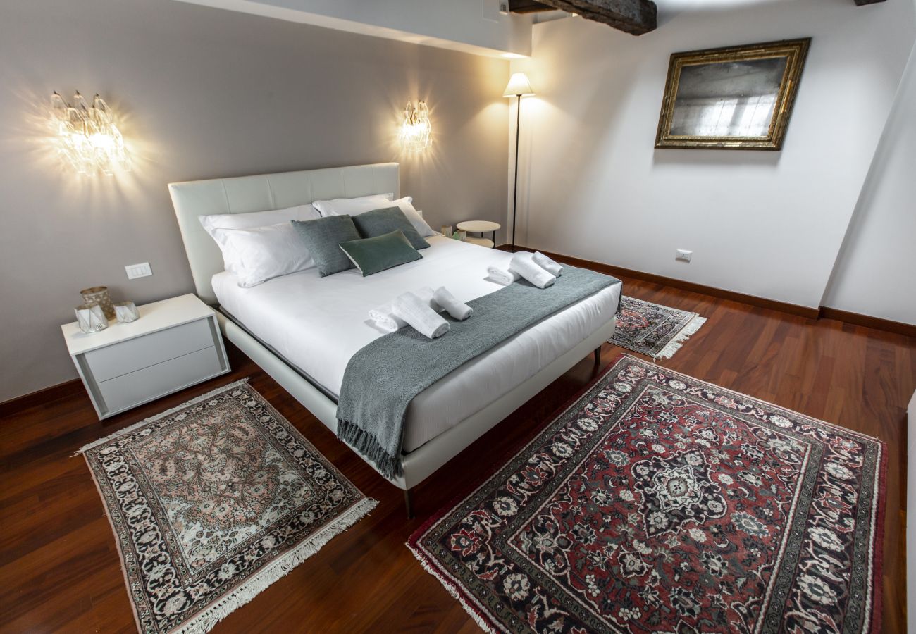 Apartment in Venice - San Pantalon Luxury Penthouse R&R Apartment in Venice - San Pantalon Luxury Penthouse R&R