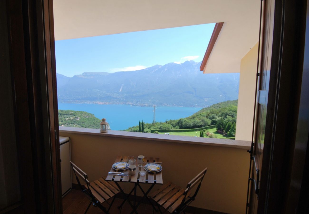 Apartment in Tignale - Appartamento Nadia