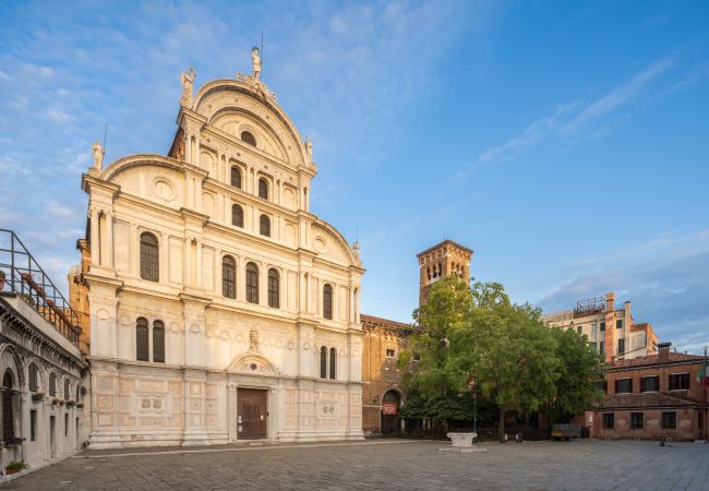 Apartment in Venice - Lion Palace Deluxe R&R Apartment in Venice - Lion Palace Deluxe R&R