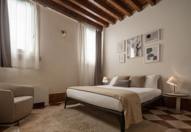 Apartment in Venice - Lion Palace Deluxe R&R Apartment in Venice - Lion Palace Deluxe R&R
