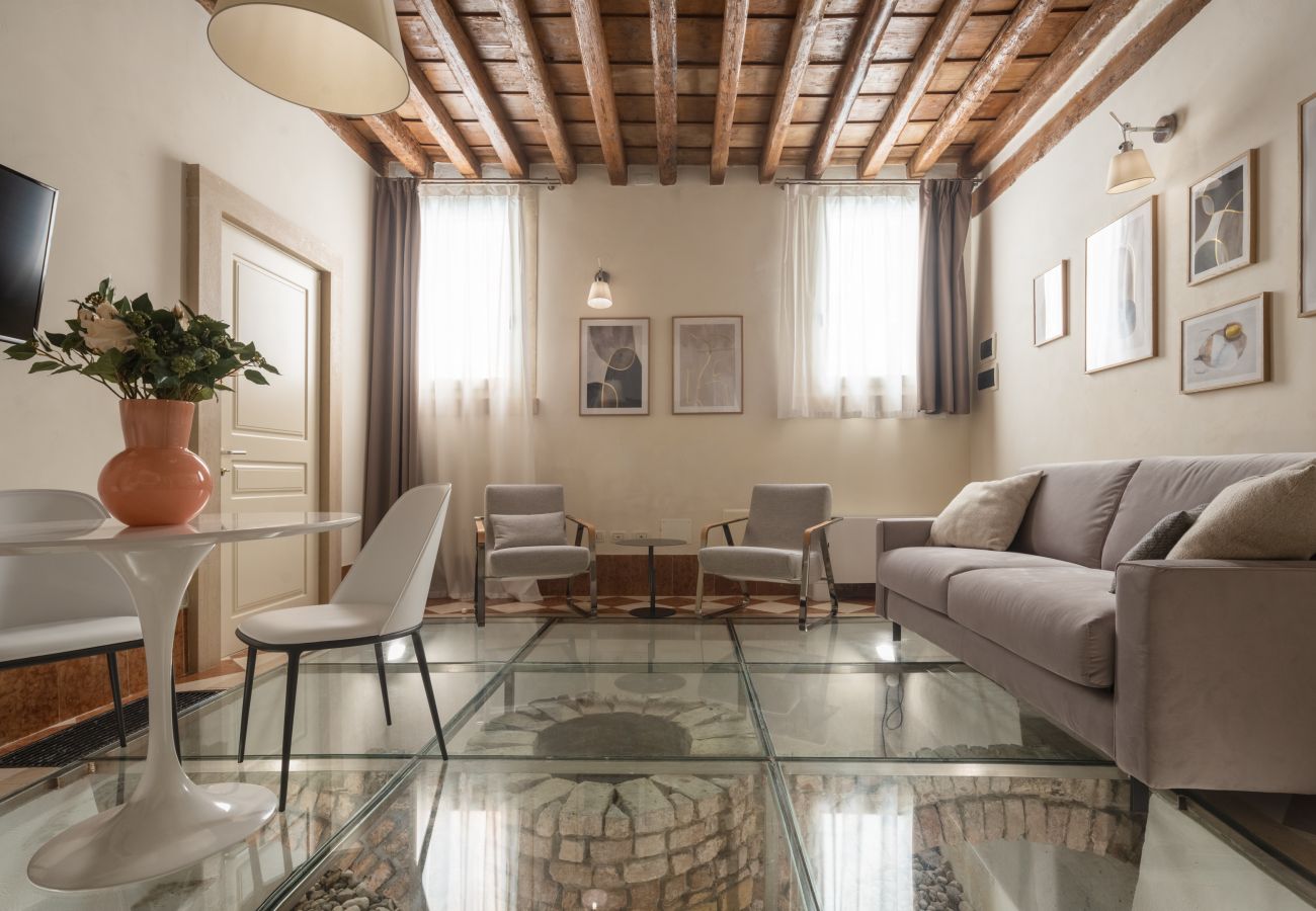 Apartment in Venice - Lion Palace Deluxe R&R Apartment in Venice - Lion Palace Deluxe R&R