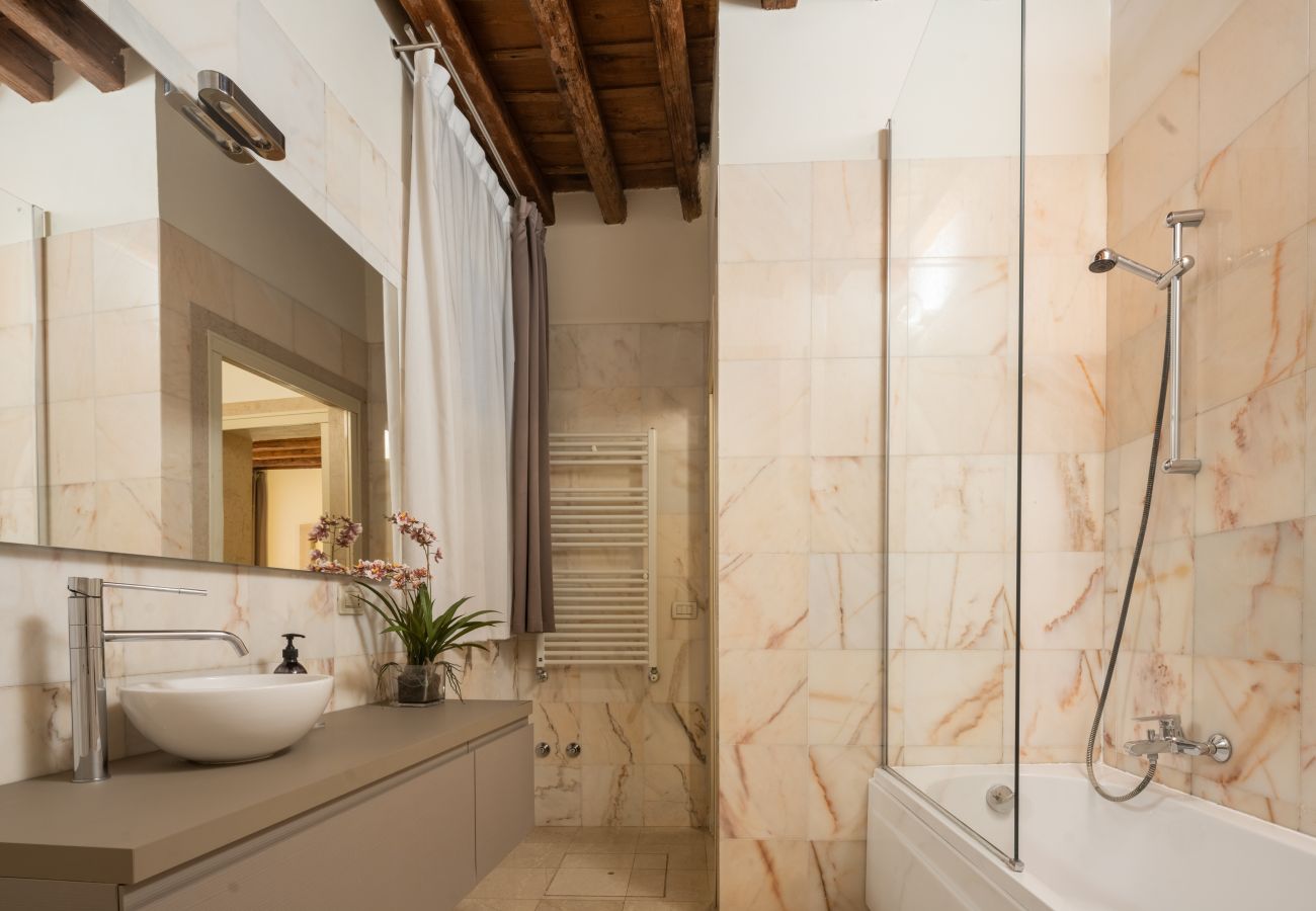 Apartment in Venice - Lion Palace Deluxe R&R Apartment in Venice - Lion Palace Deluxe R&R