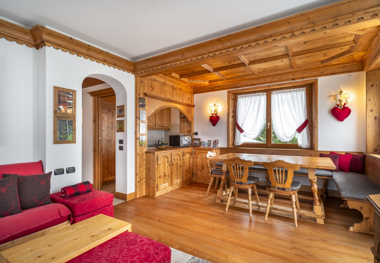 Apartment in Cortina d´Ampezzo - Verocai Charming Chalet R&R