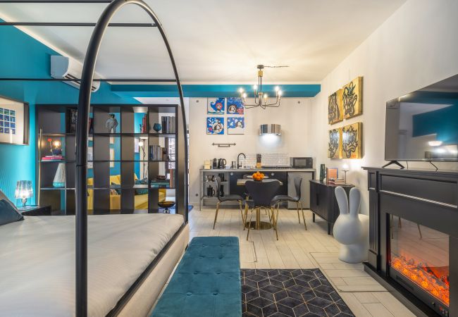 Apartment in Venezia - Ca' Petunia Art Apartment R&R